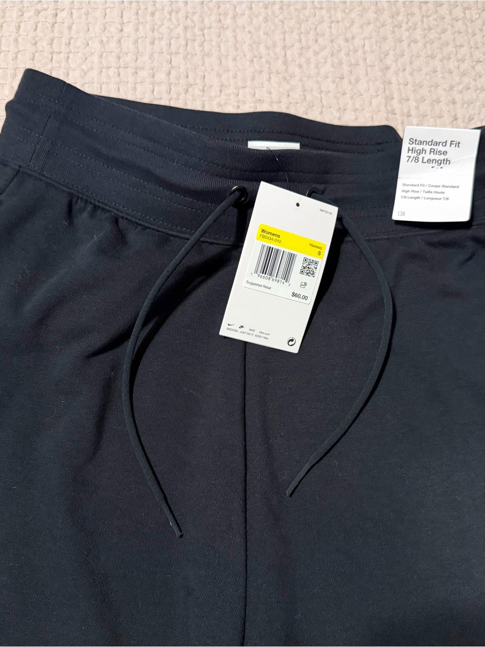 Nike Dri-Fit (Sized - Women’s Small) Color Black Women's Joggers High Rise 7/8